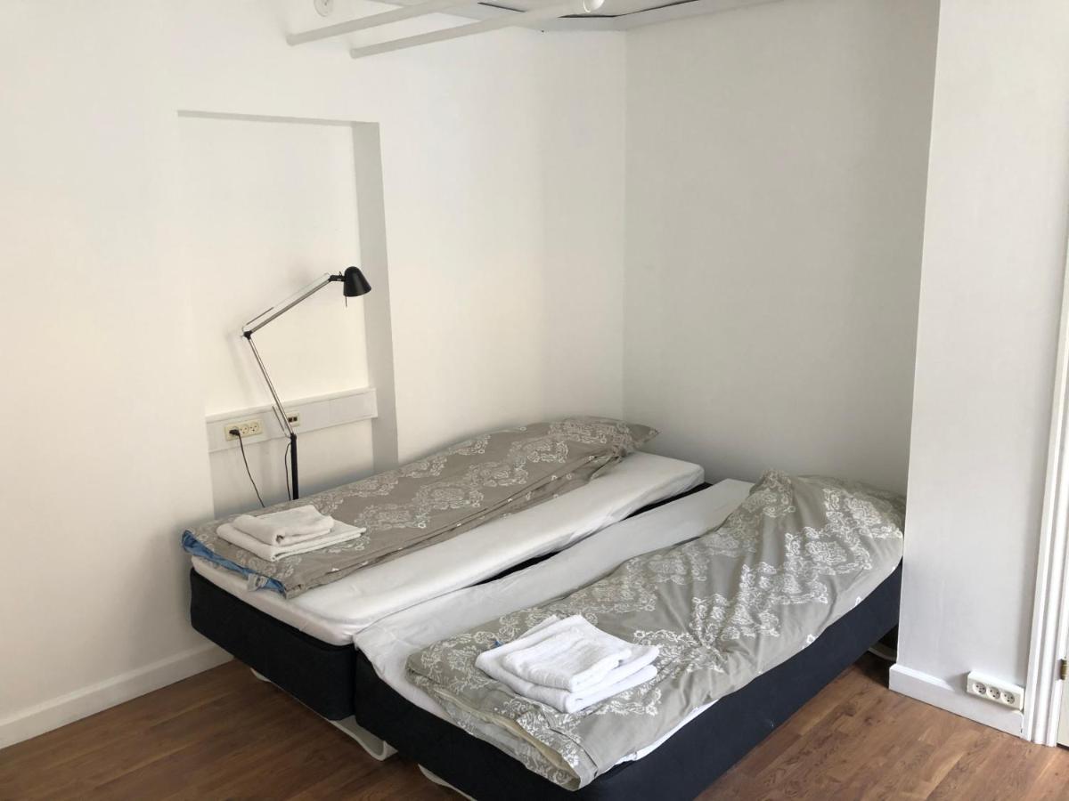 קופנהגן Rooms In Quiet White Villa Apartment Hortensiavej 8 On Frederiksberg C מראה חיצוני תמונה
