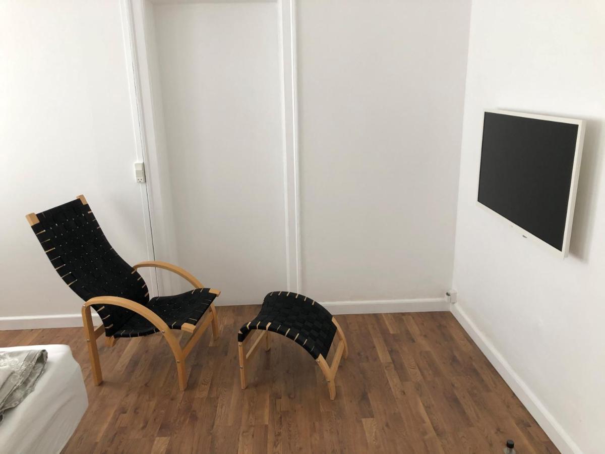 קופנהגן Rooms In Quiet White Villa Apartment Hortensiavej 8 On Frederiksberg C מראה חיצוני תמונה